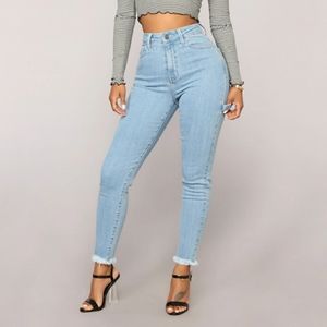 Fashion Nova Ankle Jeans